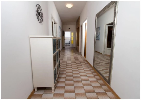 Apartmán Střední Dalmácie - Kaštela DA 10640 N1