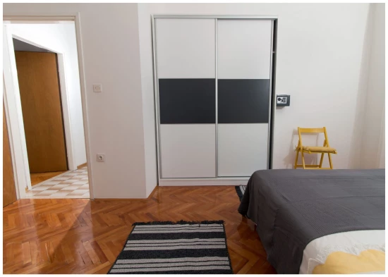 Apartmán Střední Dalmácie - Kaštela DA 10640 N1