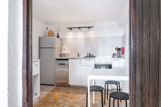 Apartmán Střední Dalmácie - Pisak DA 10644 N2