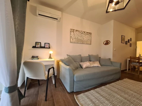 Apartmán Střední Dalmácie - Kaštela DA 10662 N1