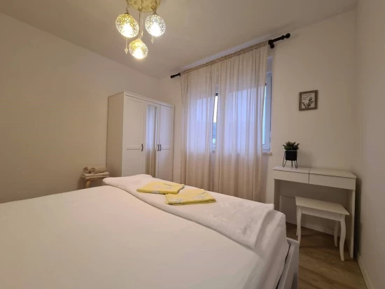 Apartmán Střední Dalmácie - Kaštela DA 10662 N1