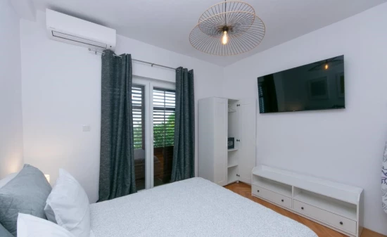 Apartmán Střední Dalmácie - Podgora DA 10673 N1