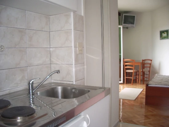 Apartmán Střední Dalmácie - Baška Voda DA 10686 N1