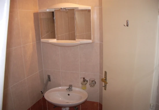 Apartmán Střední Dalmácie - Baška Voda DA 10686 N2