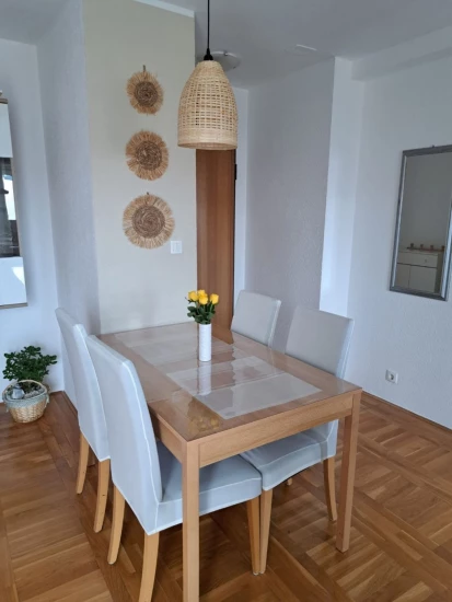 Apartmán Střední Dalmácie - Split DA 10698 N1