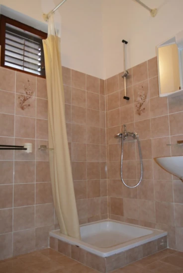 Apartmán Severní Dalmácie - Lukovo Šugarje DA 10730 N1