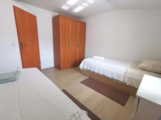 Apartmán Severní Dalmácie - Vodice DA 10760 N4