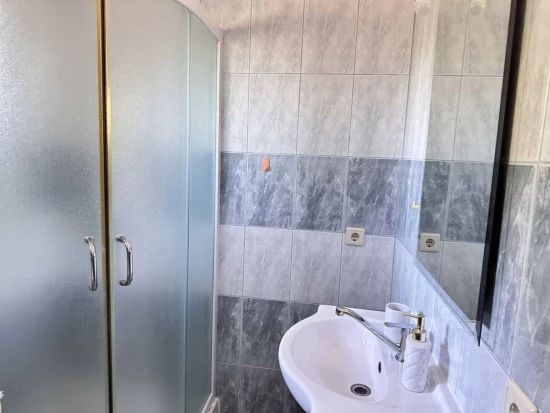 Apartmán Severní Dalmácie - Gornji Karin DA 10783 N1