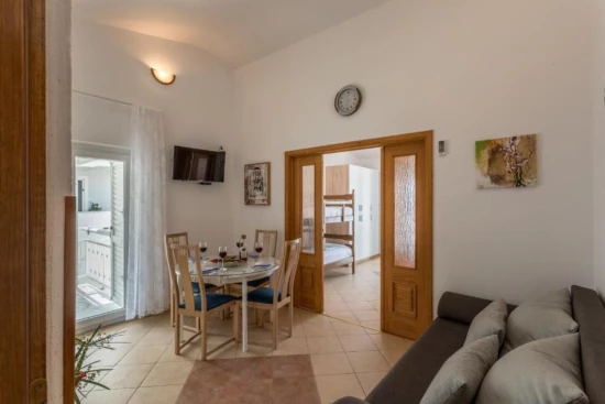 Apartmán Střední Dalmácie - Staniči DA 10788 N4