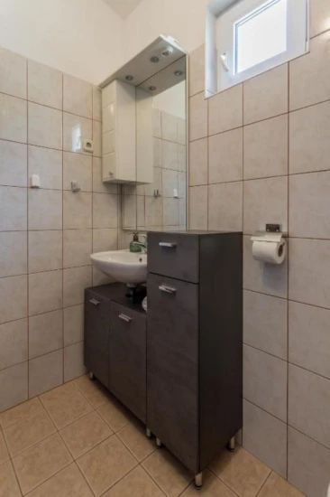 Apartmán Střední Dalmácie - Staniči DA 10788 N4