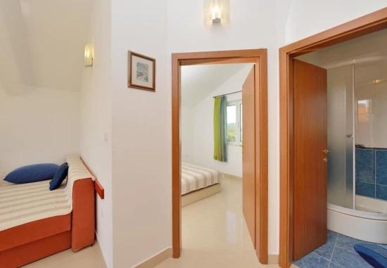 Apartmán Střední Dalmácie - Vinišće DA 10801 N2