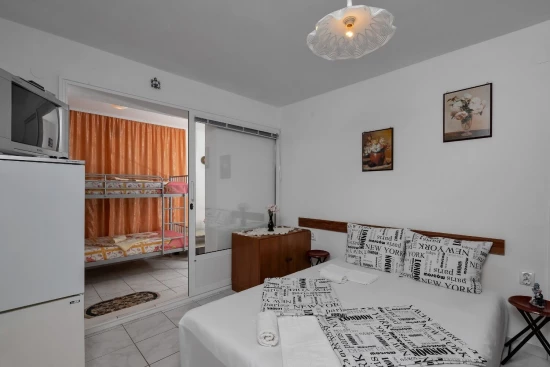 Apartmán Střední Dalmácie - Promajna (Baška Voda) DA 10805 N1