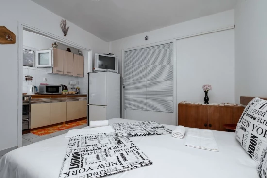 Apartmán Střední Dalmácie - Promajna (Baška Voda) DA 10805 N1