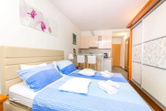 Apartmán Střední Dalmácie - Podstrana DA 10817 N2