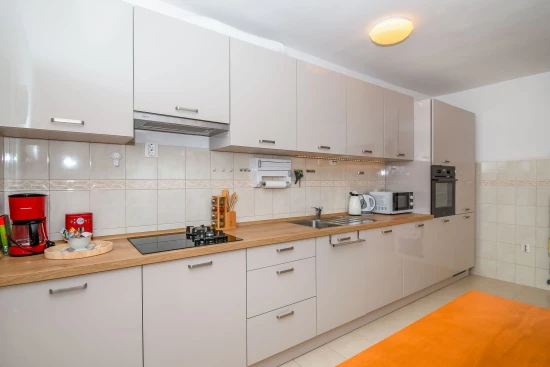 Apartmán Střední Dalmácie - Seget Vranjica DA 10818 N1