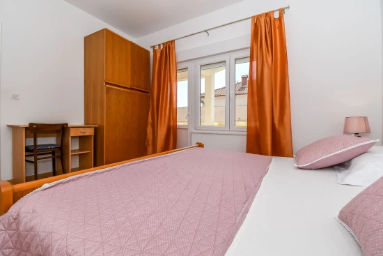 Apartmán Střední Dalmácie - Okrug Gornji DA 10822 N2