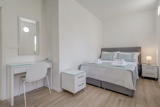 Apartmán Střední Dalmácie - Okrug Gornji DA 10824 N1