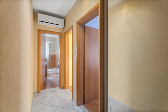 Apartmán Střední Dalmácie - Okrug Gornji DA 10828 N1