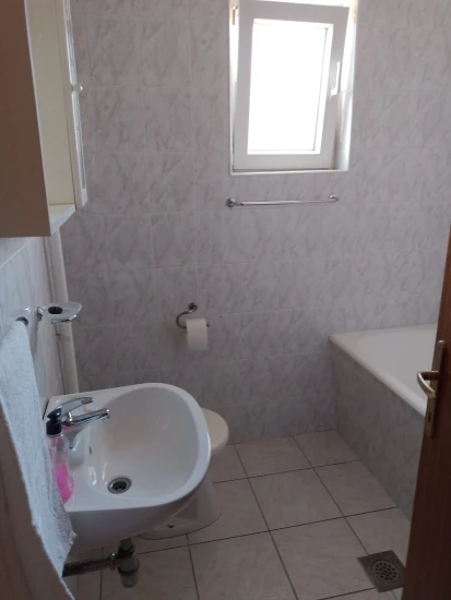 Apartmán Střední Dalmácie - Baška Voda DA 17029 N1