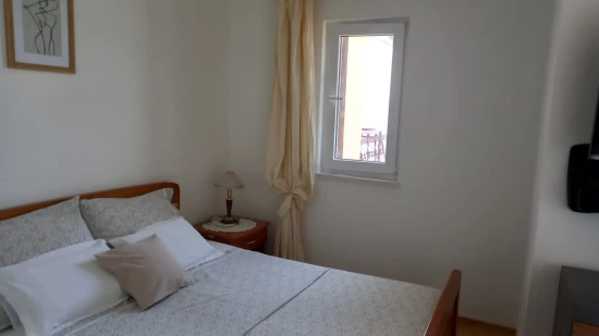 Apartmán Střední Dalmácie - Pisak DA 17053 N2