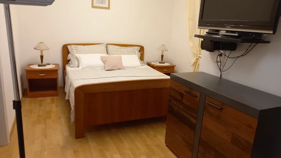 Apartmán Střední Dalmácie - Pisak DA 17053 N2