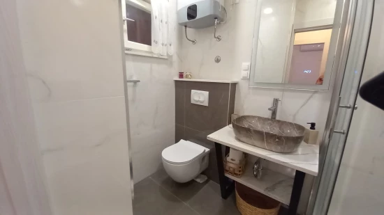 Apartmán Střední Dalmácie - Pisak DA 17053 N2