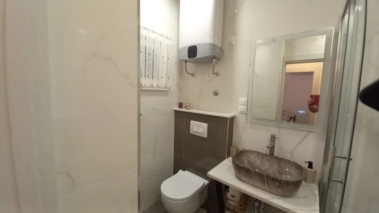 Apartmán Střední Dalmácie - Pisak DA 17053 N2