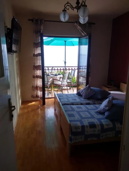 Apartmán Střední Dalmácie - Pisak DA 17062 N2