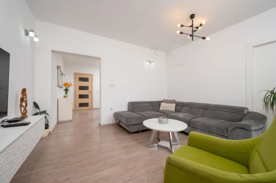 Apartmán Střední Dalmácie - Okrug Gornji DA 17081 N1