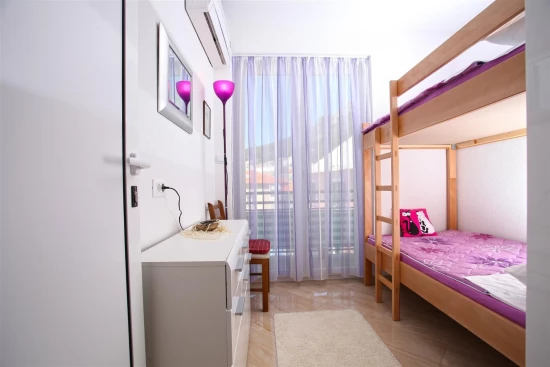 Apartmán Střední Dalmácie - Baška Voda DA 17096 N1