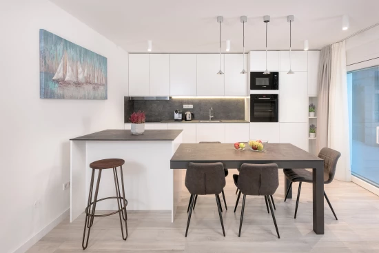 Apartmán Střední Dalmácie - Promajna (Baška Voda) DA 17110 N1