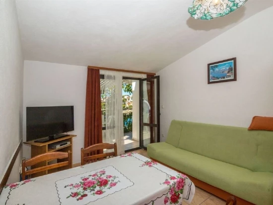 Apartmán Střední Dalmácie - Okrug Gornji DA 70323 N1