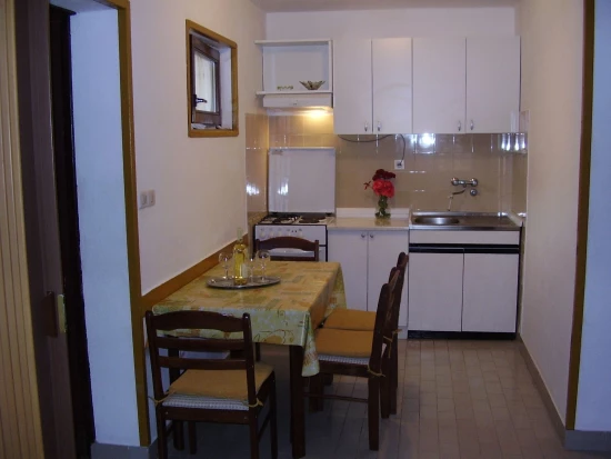 Apartmán Střední Dalmácie - Okrug Gornji DA 70323 N4