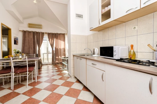 Apartmán Severní Dalmácie - Tribunj (Vodice) DA 70329 N2