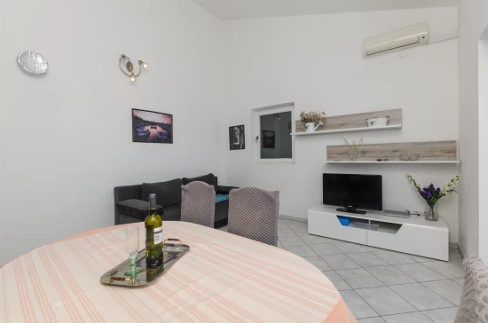 Apartmán Střední Dalmácie - Sevid DA 3480 N1