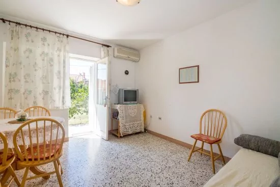 Apartmán Střední Dalmácie - Kaštela DA 3102 N1