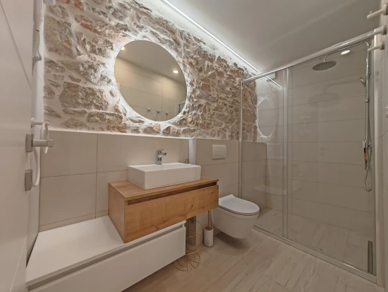 Apartmán Severní Dalmácie - Vodice DA 4105 N1