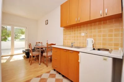 Apartmán Střední Dalmácie - Okrug Gornji DA 3323 N1