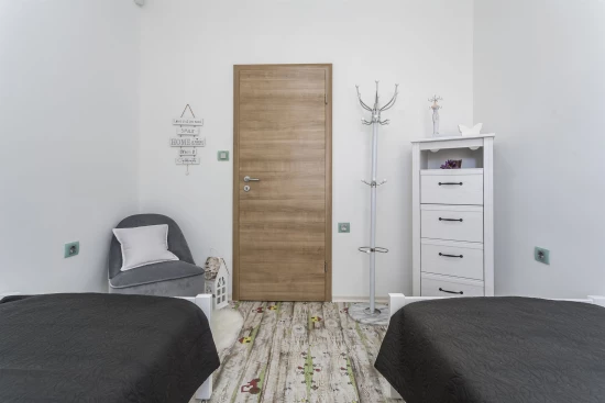 Apartmán Střední Dalmácie - Okrug Gornji DA 3308 N1