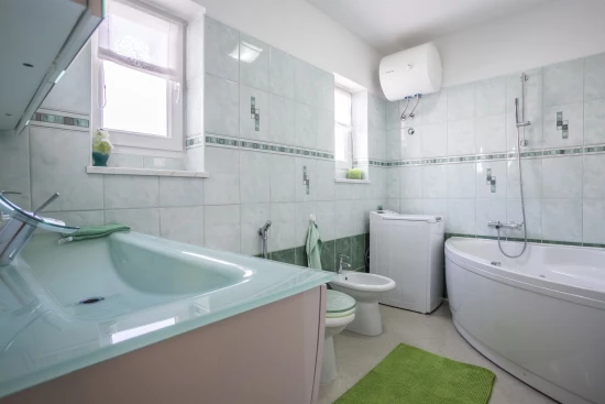 Apartmán Střední Dalmácie - Okrug Gornji DA 3308 N1