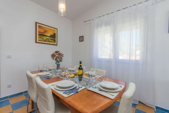 Apartmán Střední Dalmácie - Omiš DA 2715 N1