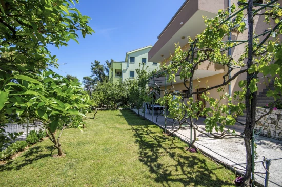 Apartmán Střední Dalmácie - Okrug Donji DA 3311 N4