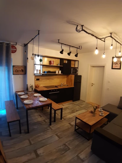 Apartmán Střední Dalmácie - Podaca DA 1702 N1