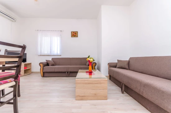 Apartmán Střední Dalmácie - Seget Donji DA 3210 N1