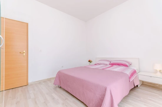 Apartmán Střední Dalmácie - Seget Donji DA 3210 N1