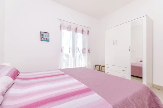 Apartmán Střední Dalmácie - Seget Donji DA 3210 N1