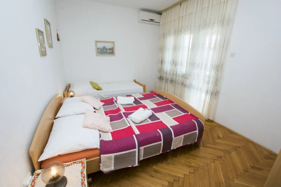 Apartmán Severní Dalmácie - Pirovac DA 4205 N1