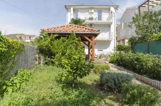 Apartmán Severní Dalmácie - Tribunj (Vodice) DA 4137 N1