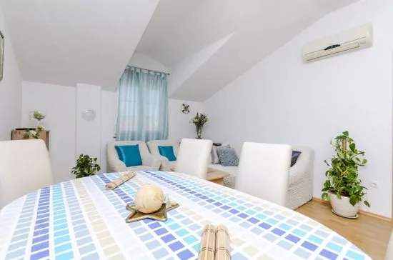 Apartmán Severní Dalmácie - Vodice DA 4143 N2