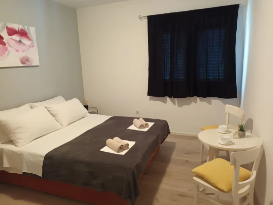 Apartmán Severní Dalmácie - Tribunj (Vodice) DA 4145 N1